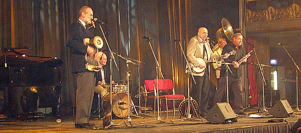 Ivan Mládek a Banjo Band v Lucerně