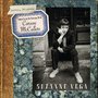 Suzanne Vega spřádá na své novince z tenkých hudebních nitek silné pouto