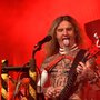 Hard rocková Doga v čele s frontmanem Izzim přichystala nový klip