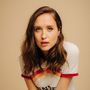 Zpěvačka Alice Merton přiveze za měsíc do Prahy své debutové album Mint