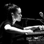 Lenka Dusilová přibližuje svoje koncerty pomocí skladby Seven II