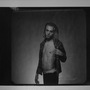 Rocková hvězda i rapper. Dvaadvacetiletý Macca Wiles dobývá svět s hitem Outlined