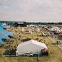 Za měsíc vypukne slovenský festival Grape, do Trenčína přiveze Foals i Yungbluda