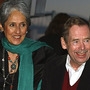 Slavná písničkářka a Dylanova partnerka Joan Baez vydává paměti
