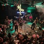 Zvířata řádila v Lucerna Music Baru, kde pokřtila vinyl Nikdy nic nebylo