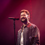Calum Scott rozesmál i dojal pražské publikum