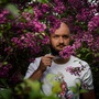 Pokáč, plešatý týpek s kytarou, chystá svůj největší koncert