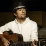 Jason Mraz se nevzdává, miluje a zpívá