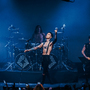 Koncert Black Veil Brides se potýkal s mizerným nazvučením, větší část odzpívali fanoušci