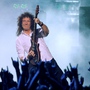 Legendární kytarista skupiny Queen Brian May prošel zdravotními testy