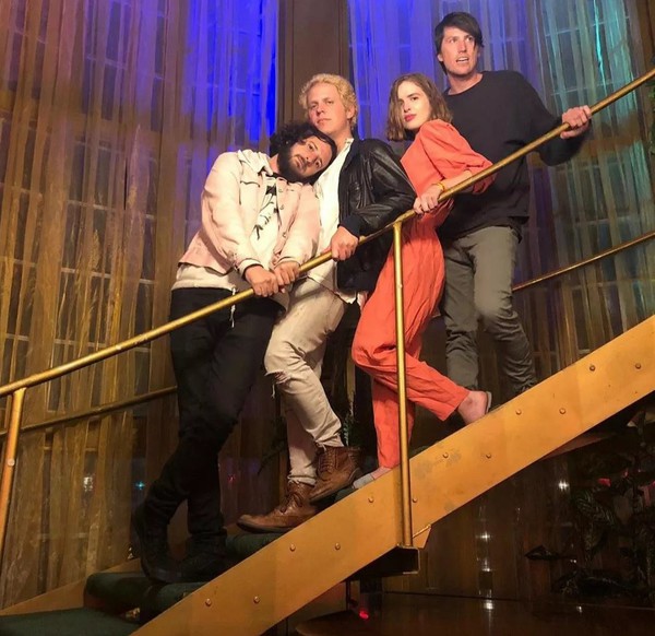 Americk Kapela TV Girl Se Vrac Do Prahy Hudebn Knihovna cz
